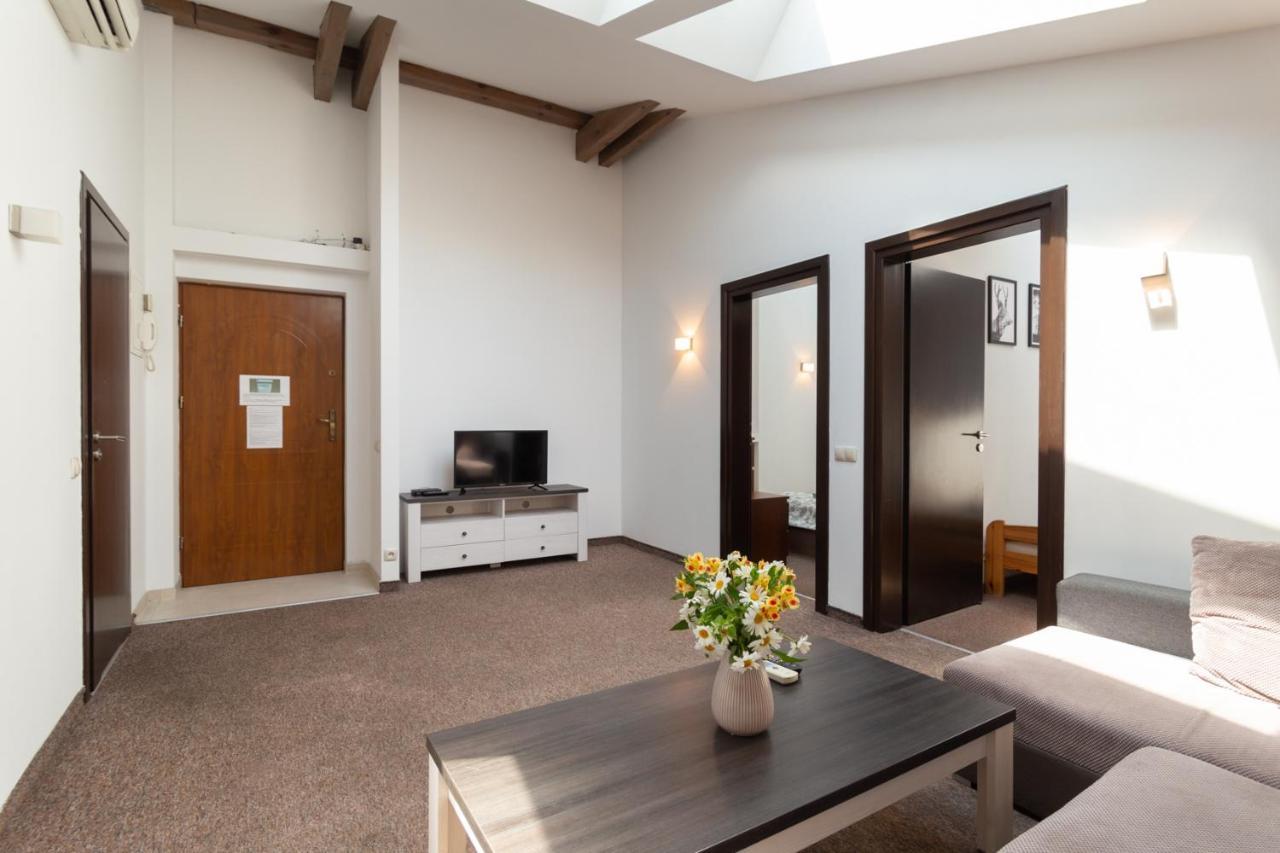 Апартаменты Friendly Family Loft In The Center Краков Экстерьер фото